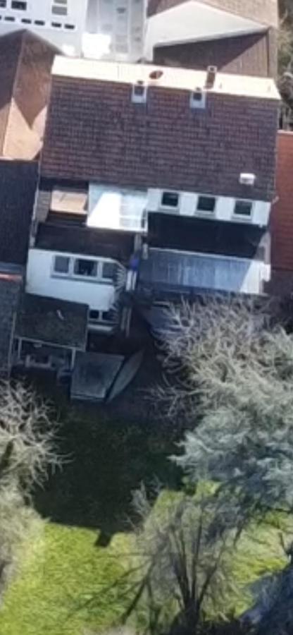 Mainpark 4 Schlafzimmer Bis Zu 10 Personen Direkt Ueber Aschaffapartment Bei Aschaffenburg