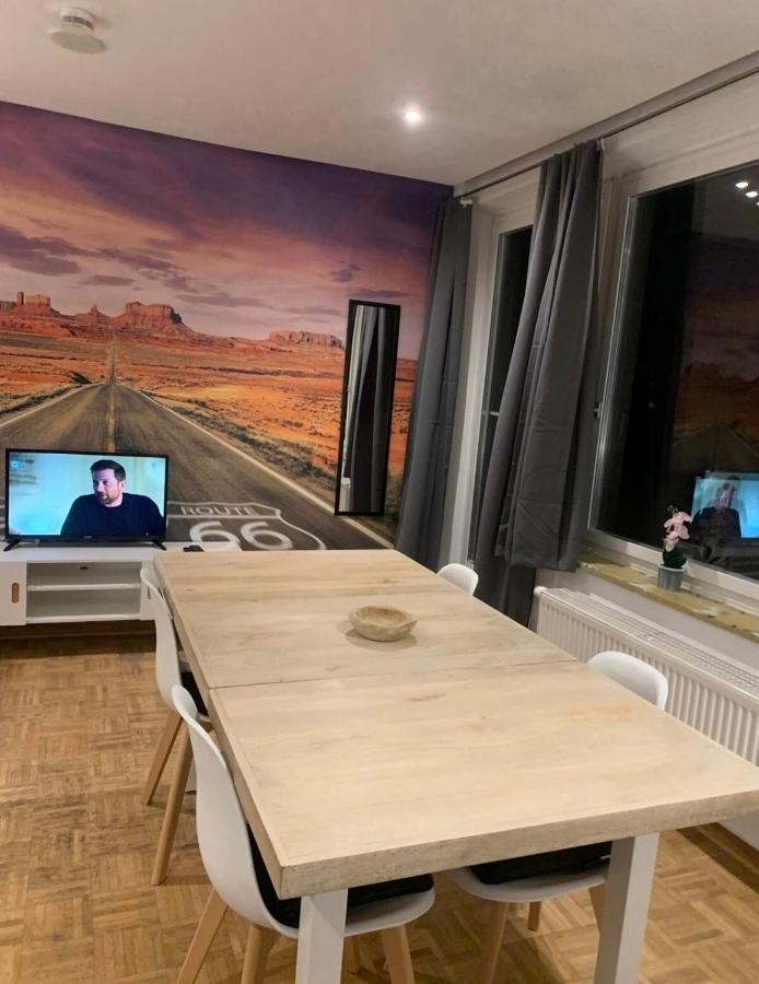 Apartament Mainpark 4 Schlafzimmer Bis Zu 10 Personen Direkt Ueber Aschaffapartment Bei Aschaffenburg