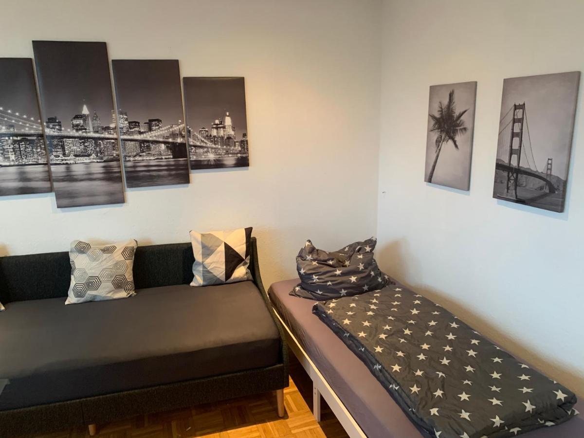 Mainpark 4 Schlafzimmer Bis Zu 10 Personen Direkt Ueber Aschaffapartment Bei Aschaffenburg * Mainaschaff